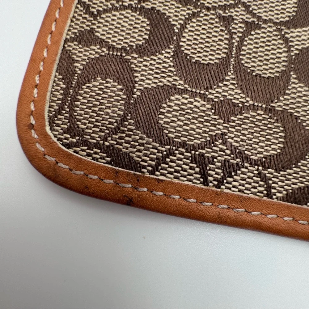 Vintage Coach Y2K Signature Jacquard Zip Pouch Brown Khaki Leather Trim Hangtag